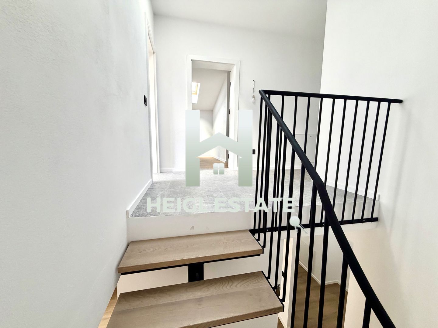 Apartament cu 4 camere pe 2 nivele in Giroc - Poză 10