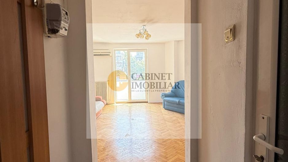 Garsoniera cu balcon | 30 mp  | Piata Mihail Kogalniceanu |  Etaj 1 - Poză 8