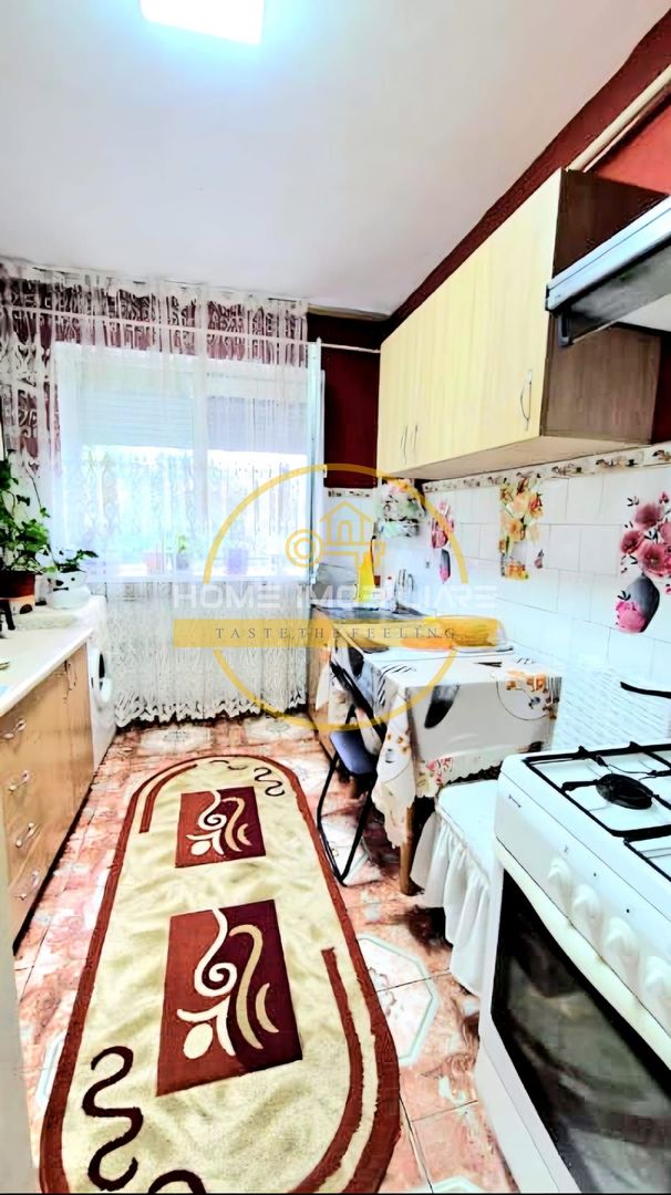 Apartament 3 camere 58mp in zona Tatarasi - Poză 3
