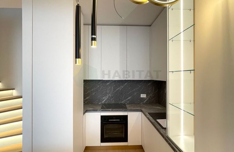 Vila urbana cu gradina langa parc in Tunari - Poză 16