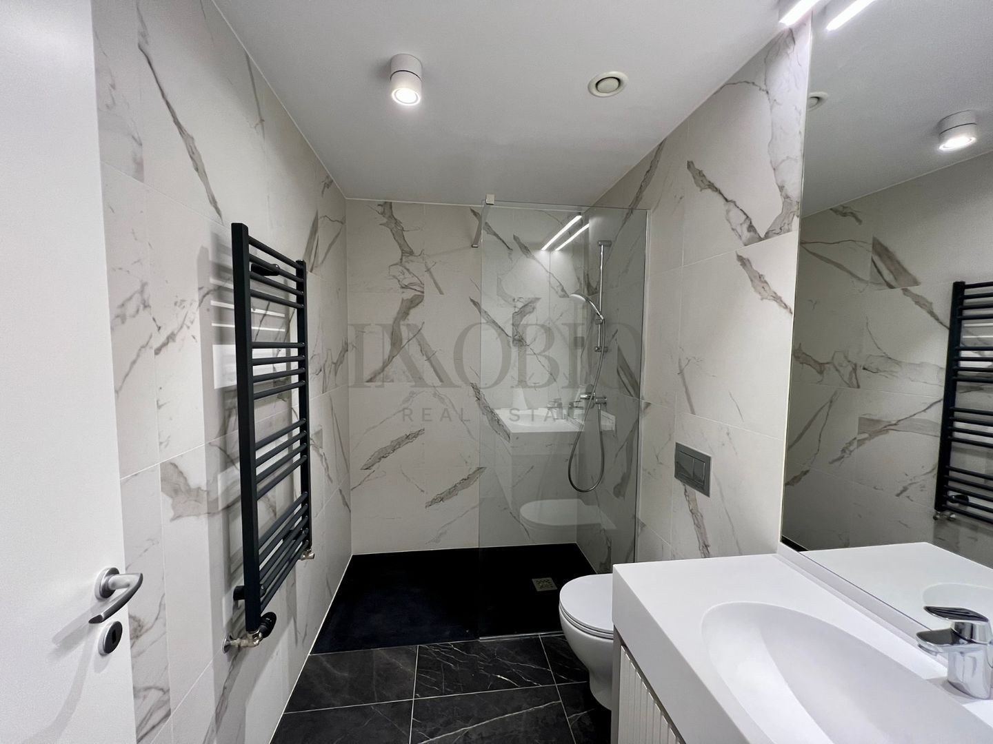 Apartament 4 Camere | One Herastrau Towers - Poză 13