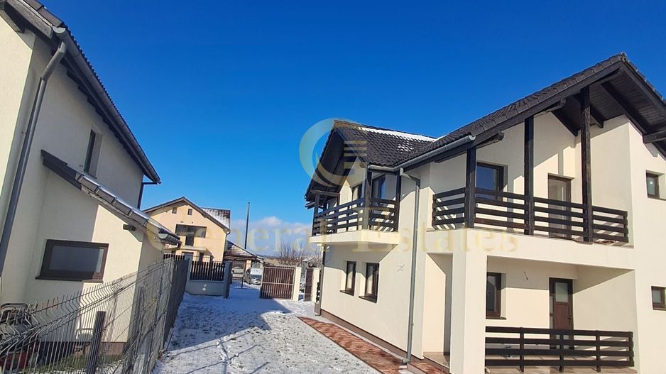 Vilă Nouă în Sânpetru | 174 mp | Construcție Solidă 2024 - Poză 1