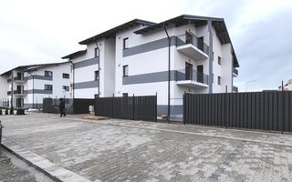 Apartament 3 camere, 2 bai, etaj 1 Selimbar - Poză 1