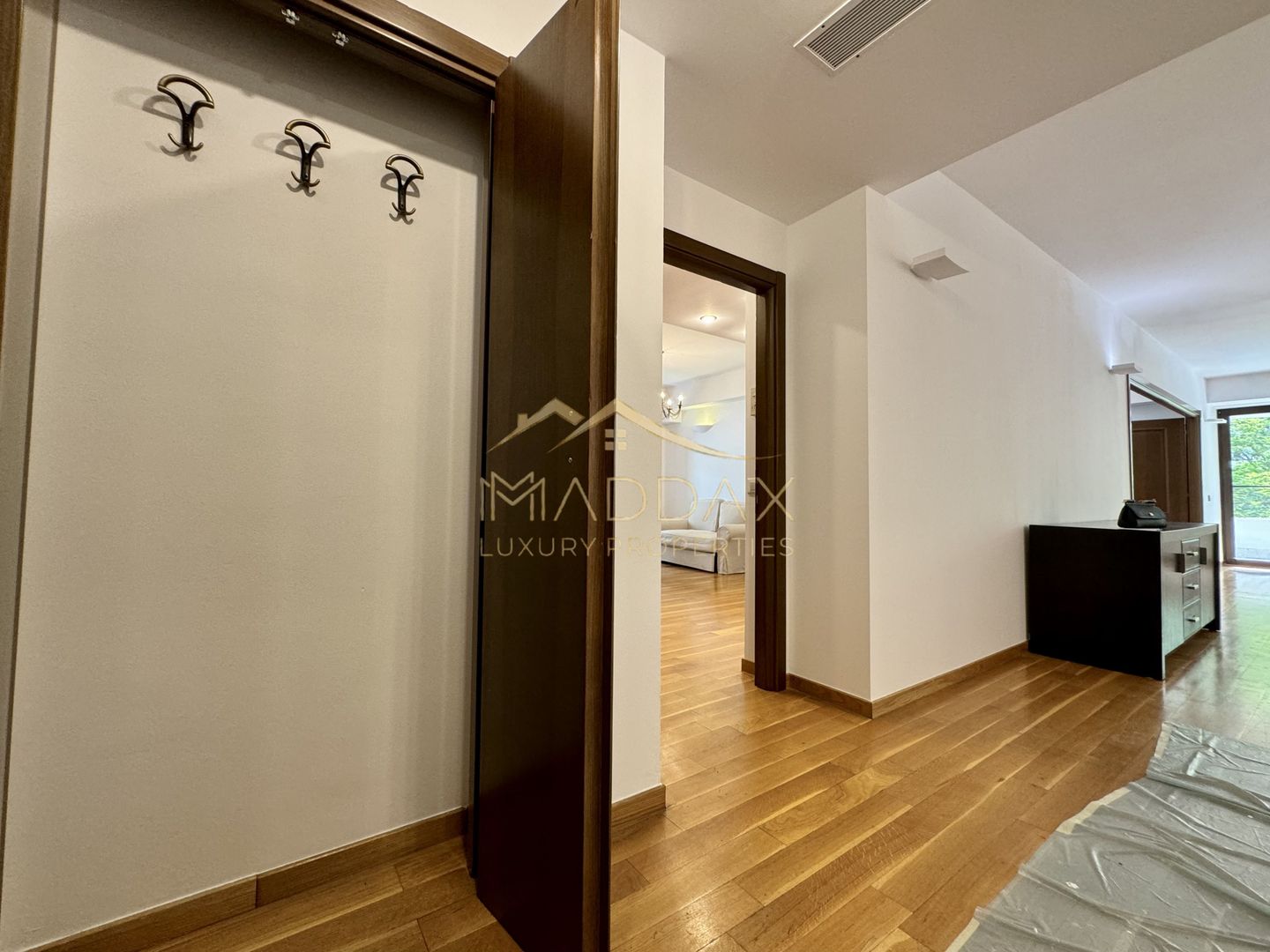 Apartament cu 4 camere 250mp* 2 parcări subterane / Dorobanti-Capitale - Poză 49