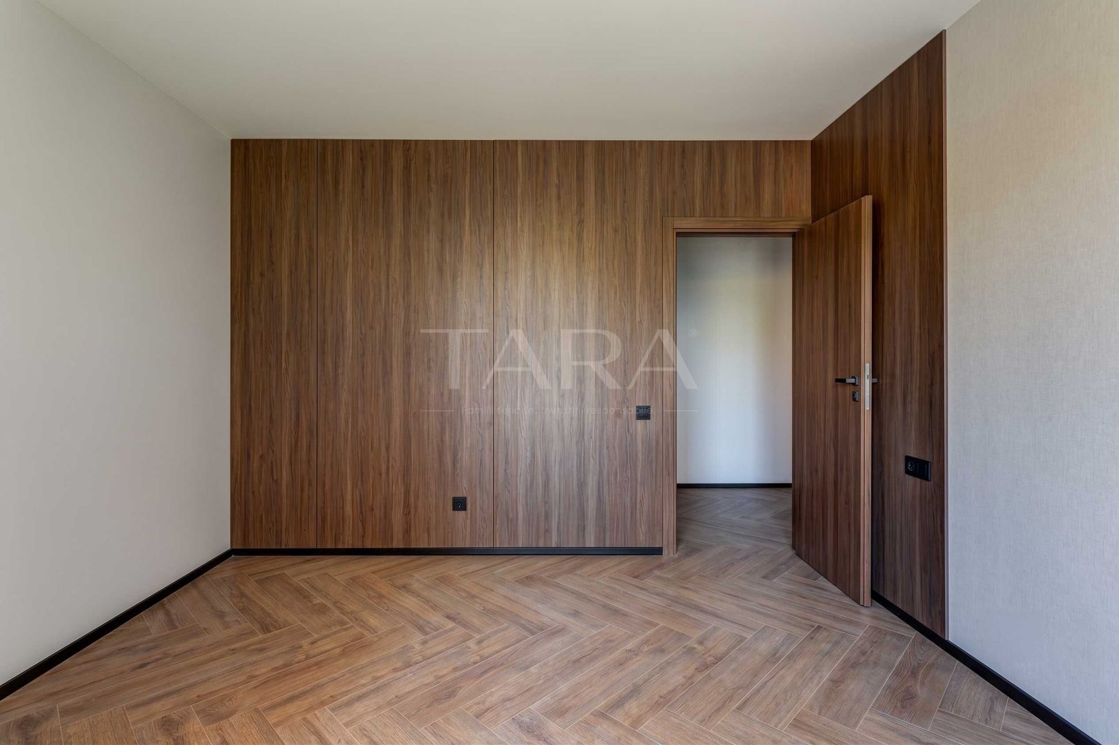 Apartament nou cu 2 camere, 58 mp + balcon, aproape de Iulius Mall. - Poză 5