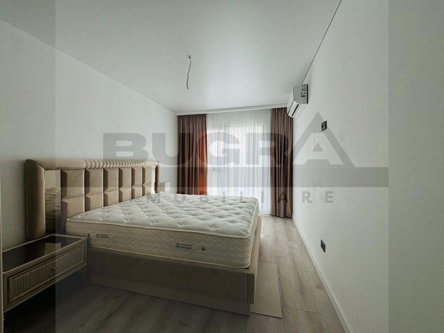 Apartament 3 camere modern, prima inchiriere, garaj,zona Golden Tulip - Poză 7