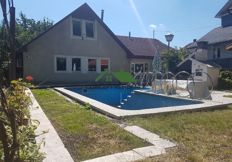 Proprietate 2 locuințe, 1.308 mp teren – zona Centrul Vechi - Poză 1