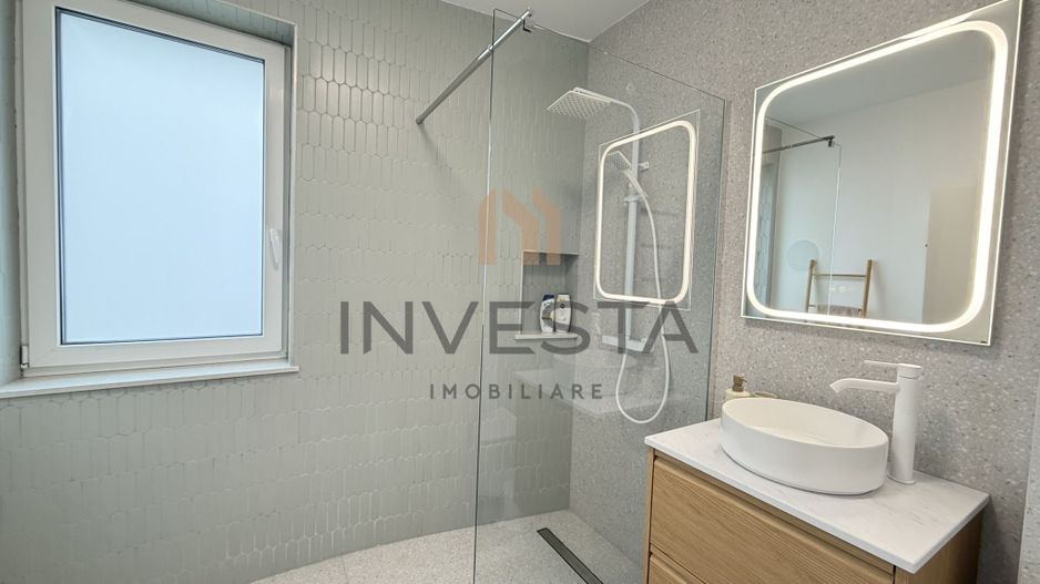 Apartament deosebit cu vedere spre oras- zona Alecu Russo - Poză 8