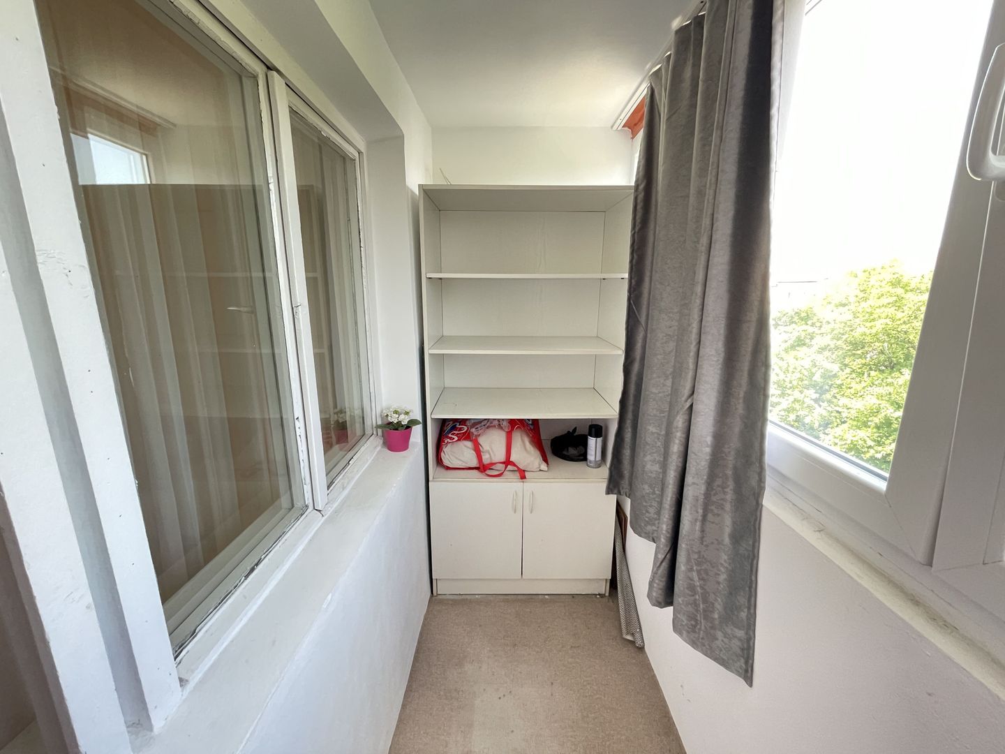 Apartament cu doua camere in zona Aradului - Poză 3