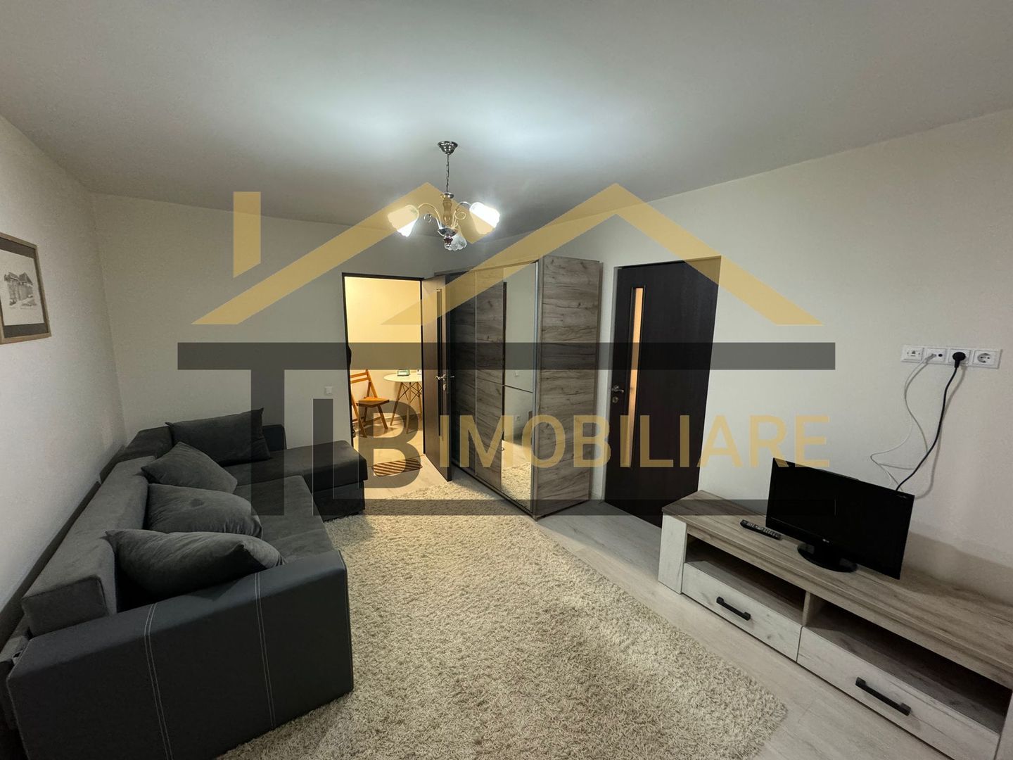 Apartament de 2 camere, decomandat, 47mp, Zona Dacia - Poză 1