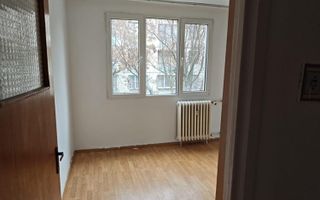 Apartament 3 camere la 7 minute Metrou Sudului, Piața Străduintei - Poză 3