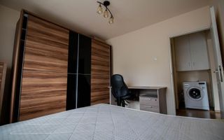 Apartament 3 camere decomandat, centrala proprie, zona UMF - Poză 2