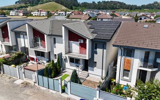 Casă înșiruita 4 camere | Panouri solare + Baterie de stocare - Poză 1
