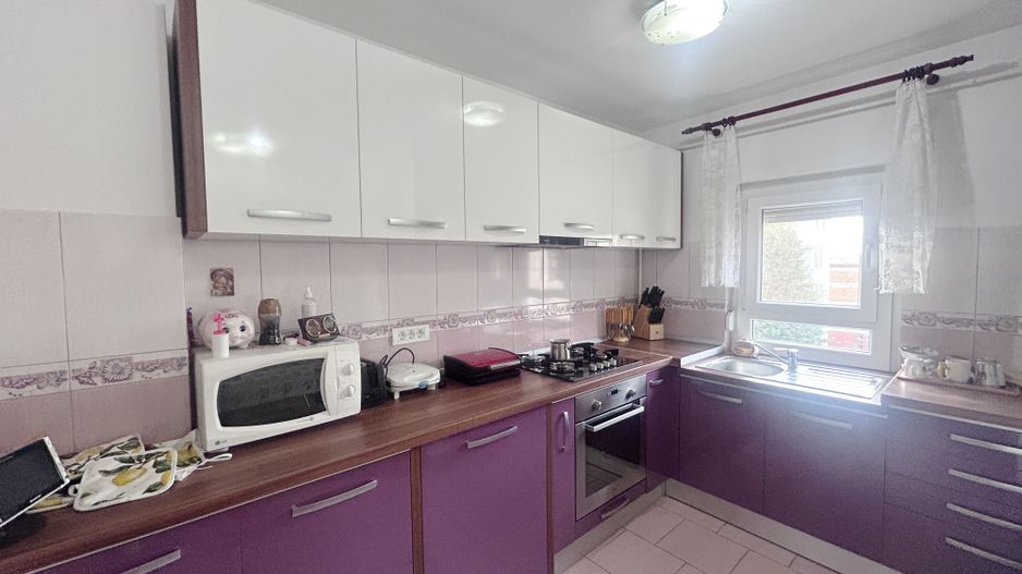 Apartament de închiriat – 3 camere, Bou Rosu - Poză 7