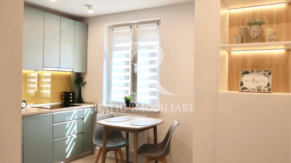 Apartament cu 3 camere | Vedere panoramică deosebită | Oradea - Poză 8