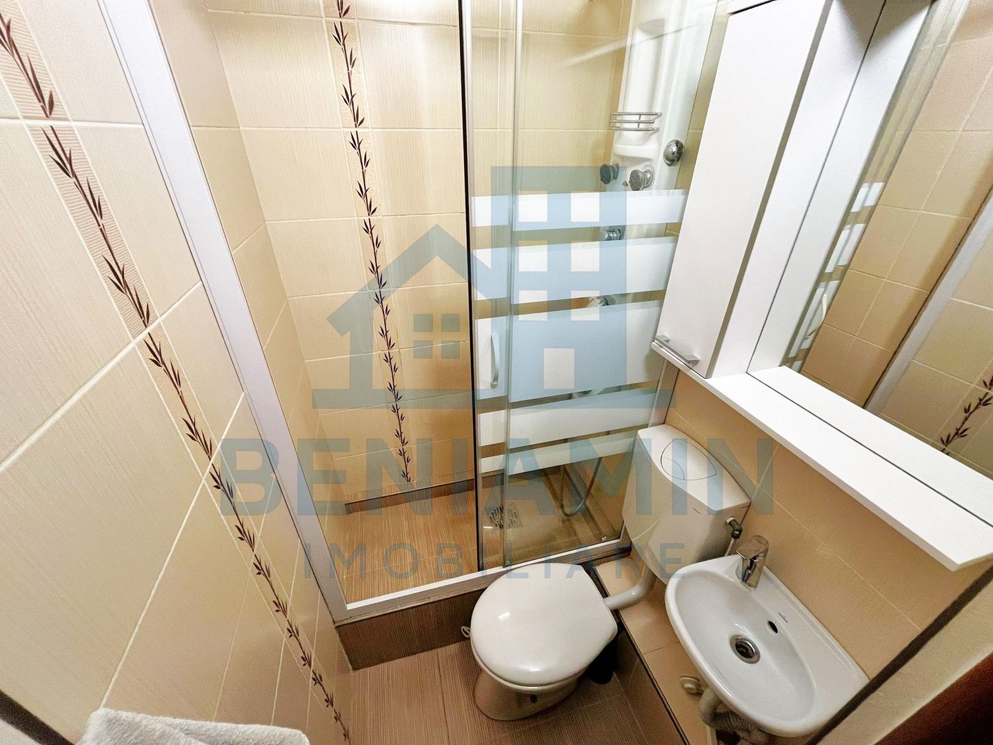 4 Camere-Etajul1-Centrala Termica-Mobilat-Utilat-Centrul Civic-Brasov - Poză 11