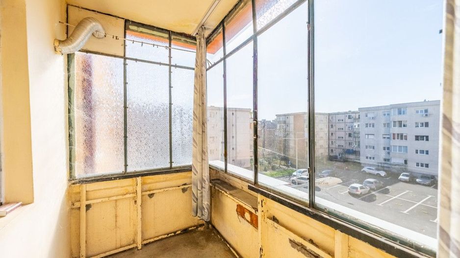 Apartament 3 camere, Micalaca zona 300, decomandat - Poză 15