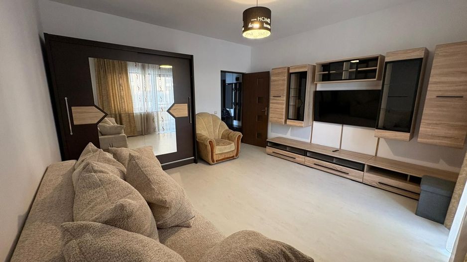 AP. 2 CAMERE APARATORII PATRIEI, CENTRALA PROPRIE, BUCATARIE INCHISA - Poză 1