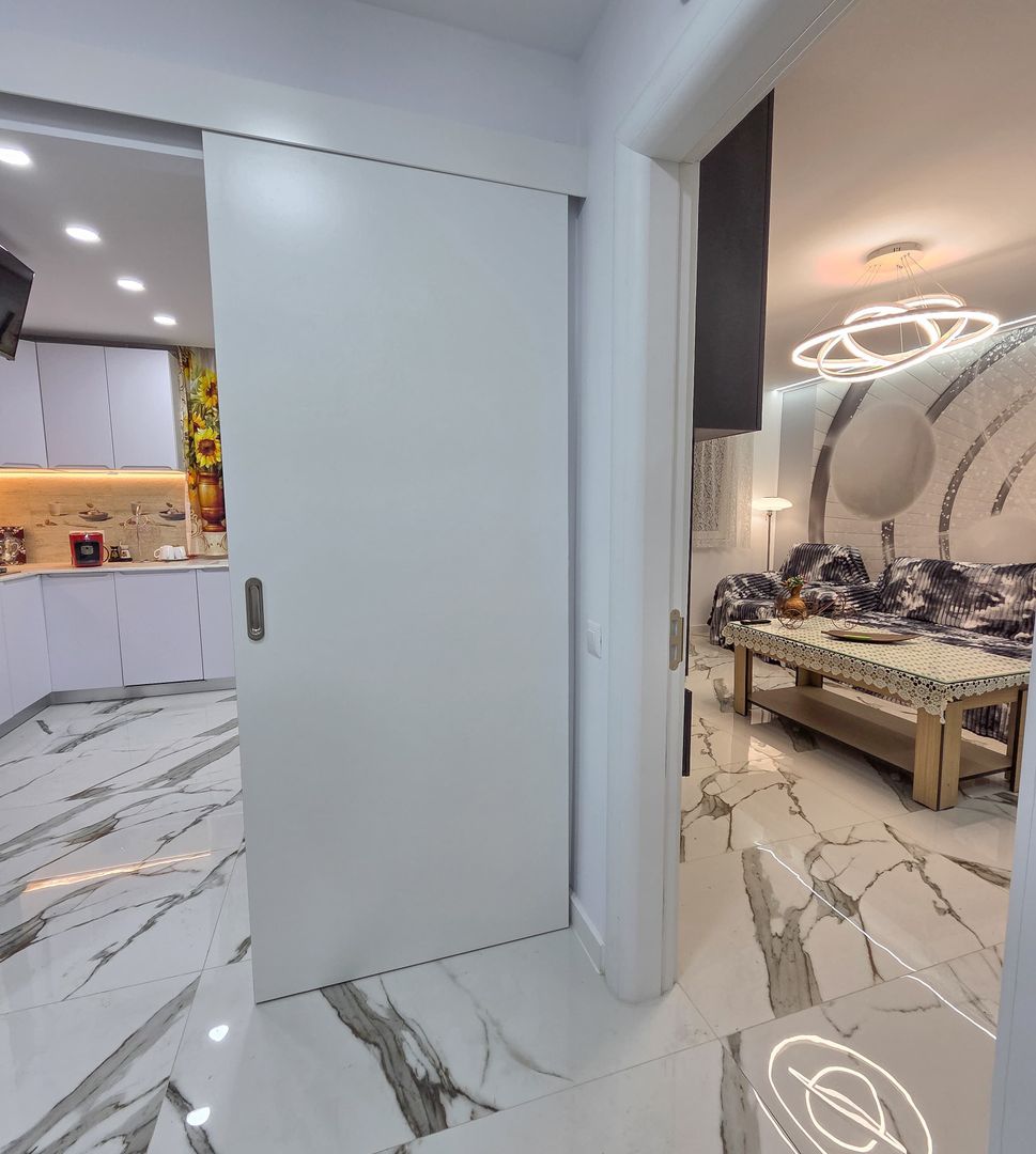 TITAN - Ozana | Chirie 3 Camere | Centrala + Parcare - Poză 2