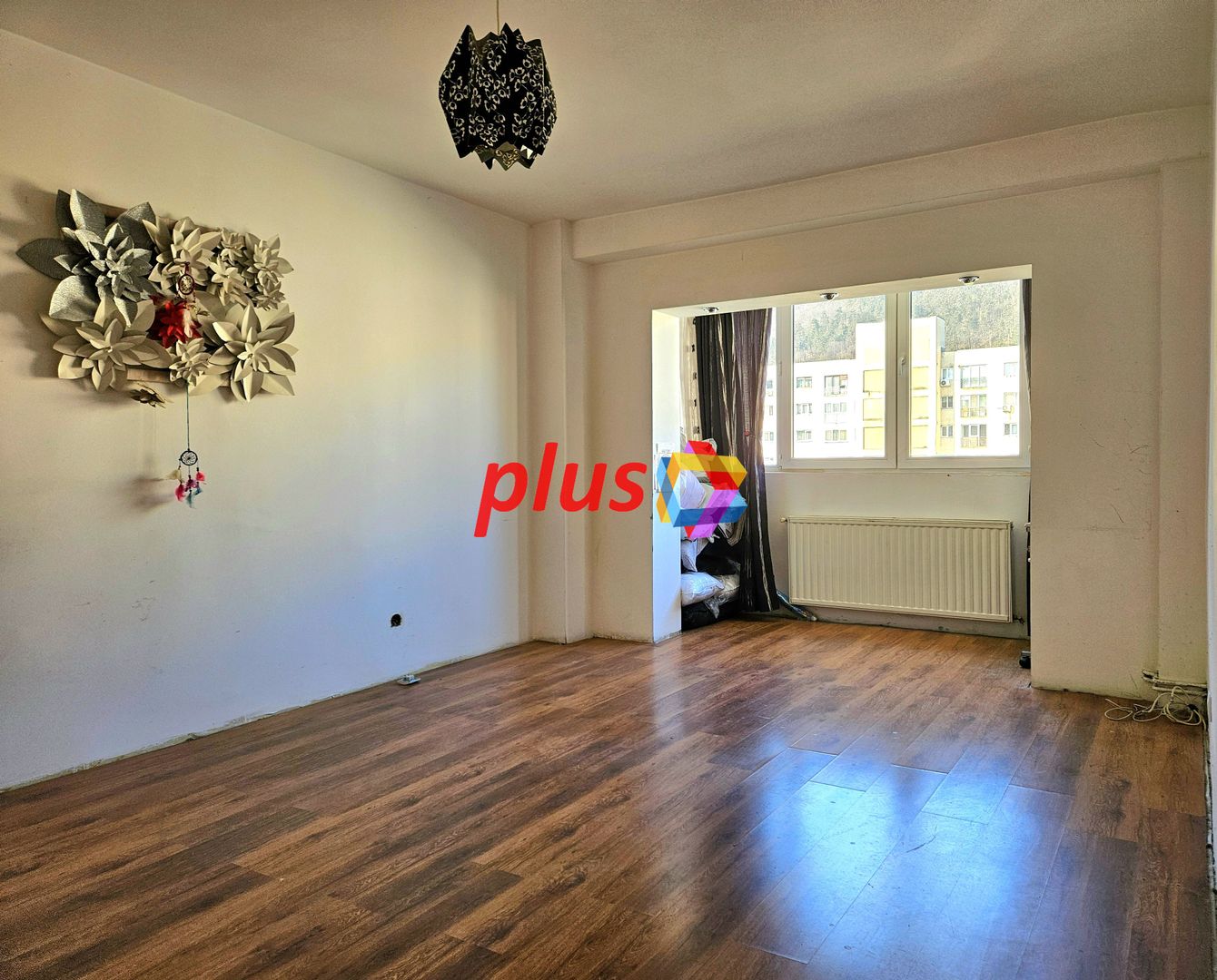Apartament cu trei camere, zona Racadau 70 mp - Poză 4