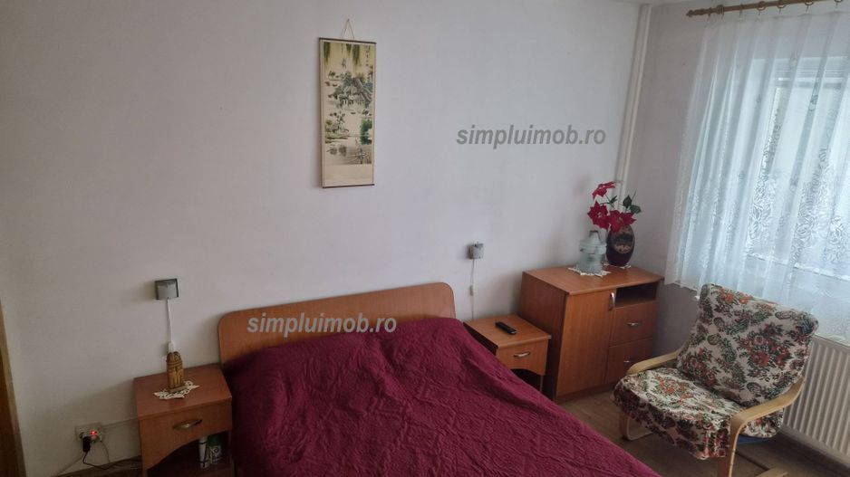 Decomandat 2 Camere Etaj Intermediar Bloc Anvelopat - Poză 4