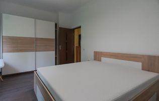 Ap 2 camere decomandate renovat Semicentral, zona str 13 Septembrie