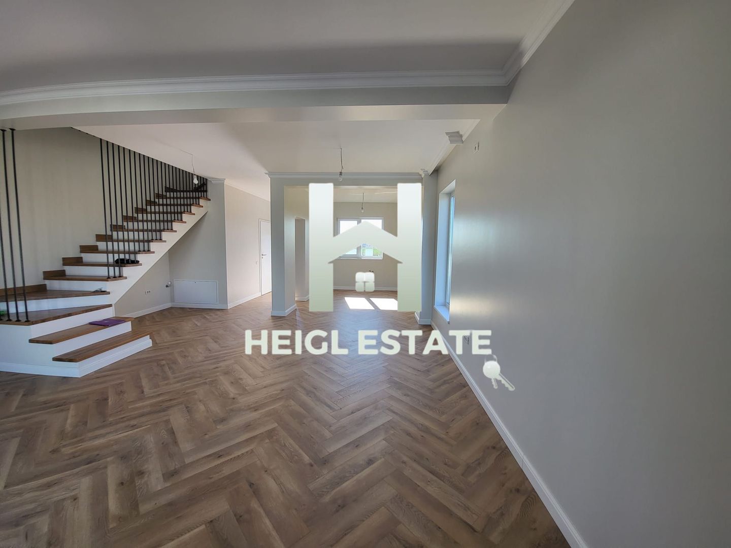 Duplex finalizat cu 4 camere in Mosnita Noua - Poză 1