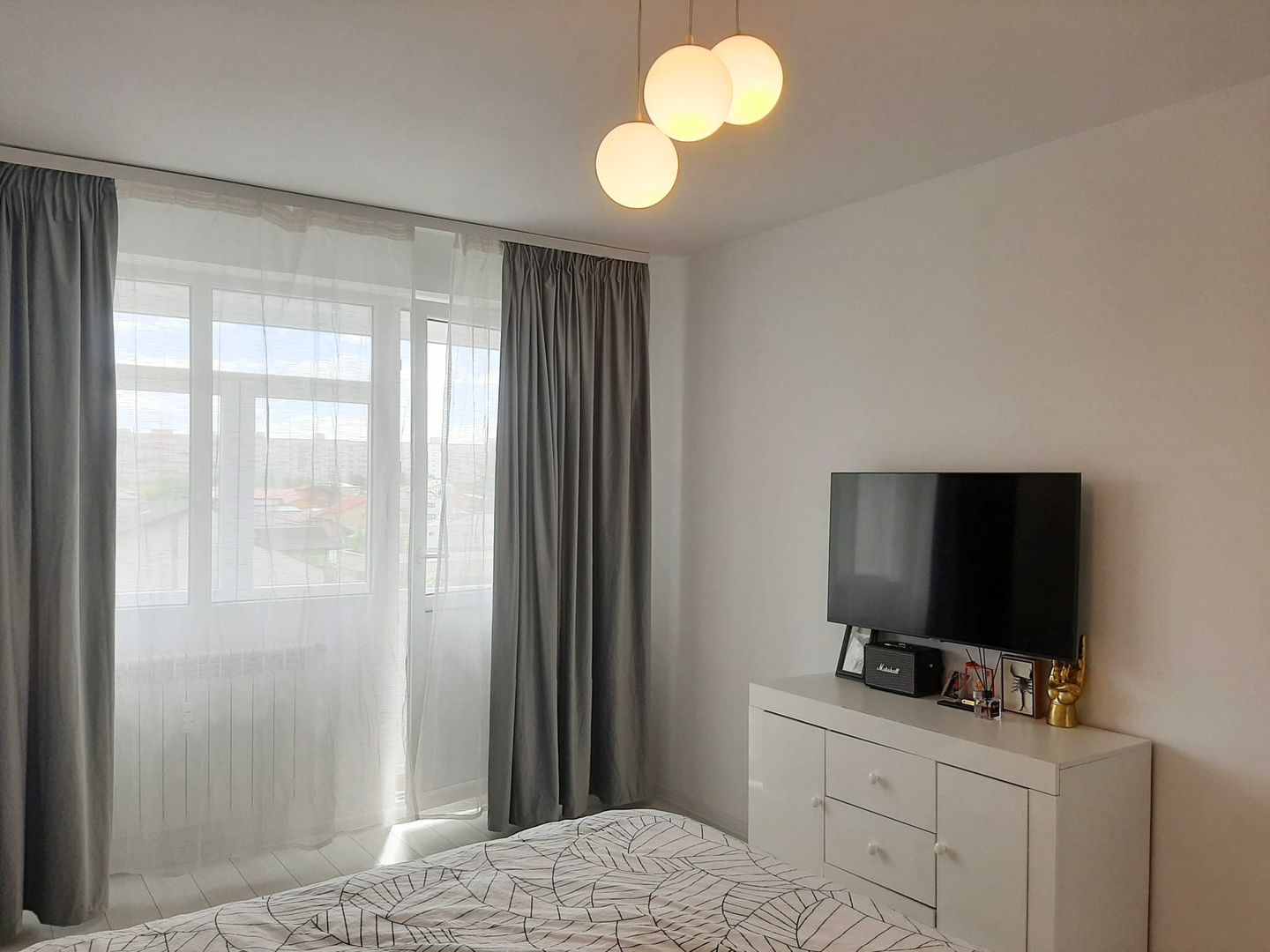 APARTAMENT CARE ÎȚI DĂ SENZAȚIA DE ACASĂ DIN PRIMA SECUNDĂ - Poză 1