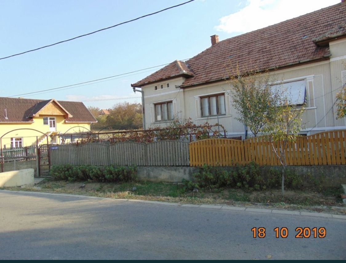 Casa Tasnad zona Strand - Poză 1