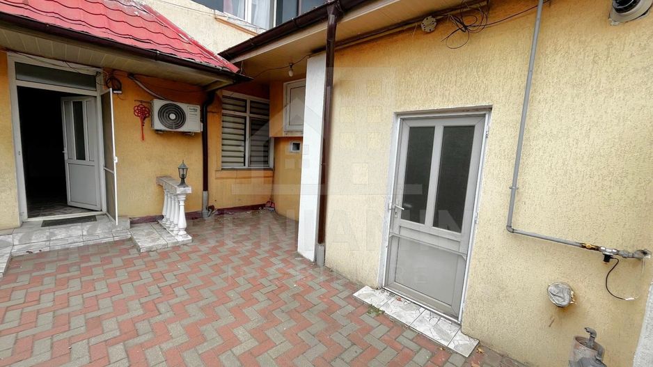 Casa 63mp- 2 Camere-Curte 65mp- Centrala Termica-AC-Zona Autogara - Poză 2