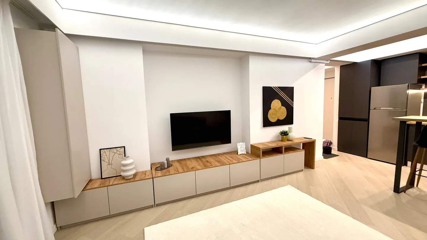 Inchiriere apartament 2 camere Cortina North Pipera, parcare subterană — fotografia 3