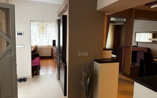 Casa individuala de vânzare cu spațiu comercial inclus în Blaj Centru - Poză 3