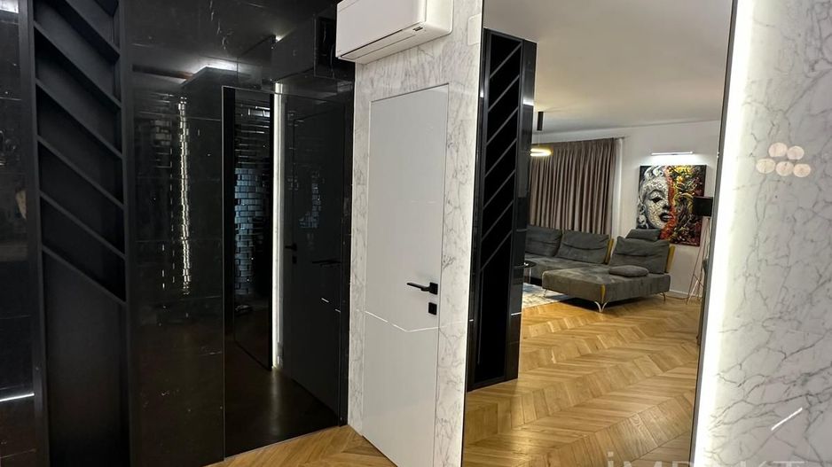 De inchiriat apartament 2 camere, central - LUX, zona The office - Poză 6