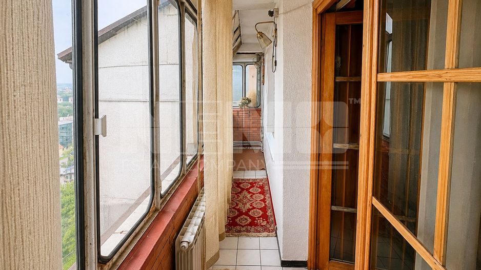 Apartament George Enescu | 3 camere | Etaj 6 | Mansarda | 95000 Euro - Poză 11