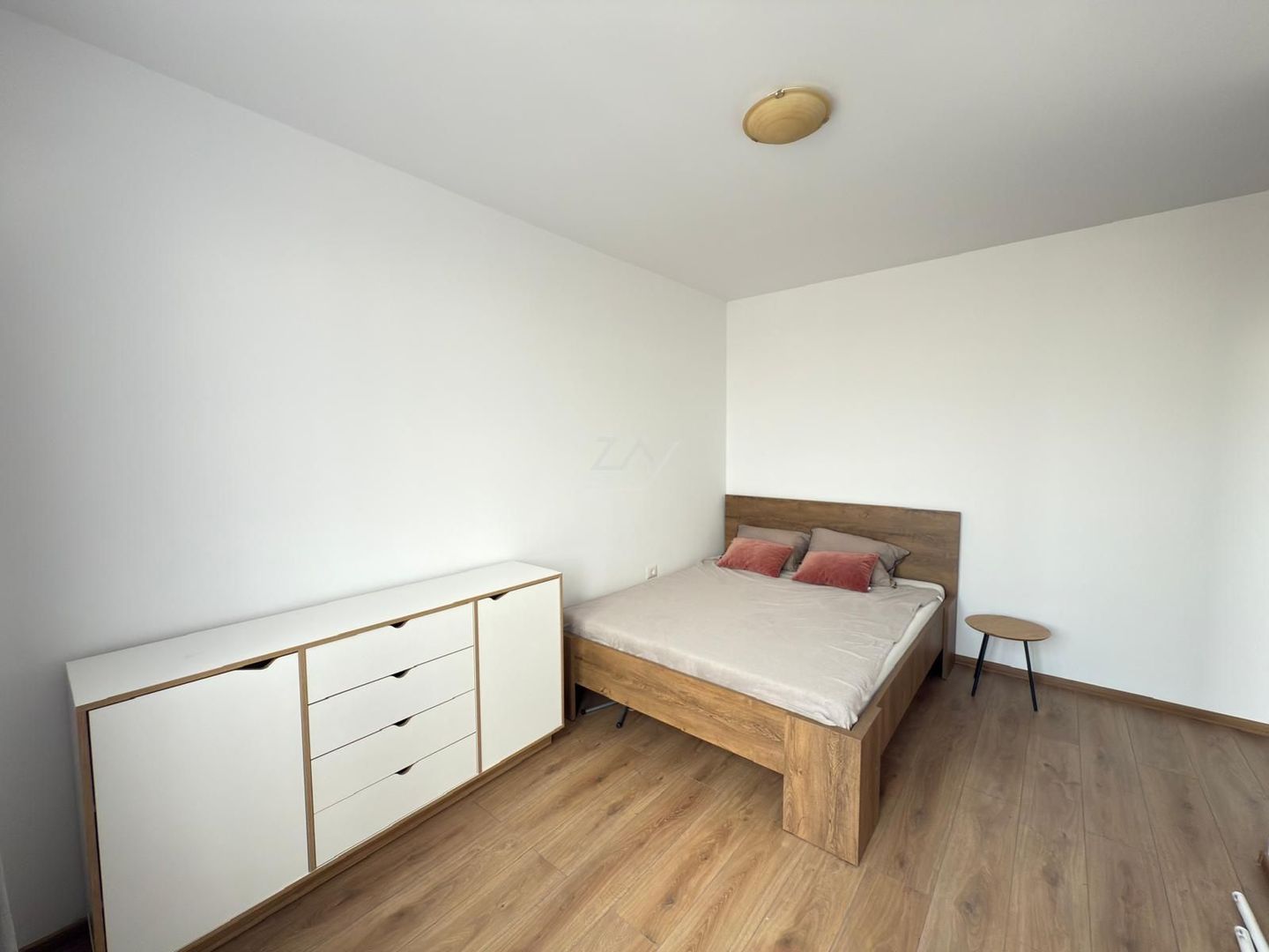 Girocului - langa Esso. Lift. 70 mp, 2 bai, 2 balcoane. Loc de parcare. - Poză 9