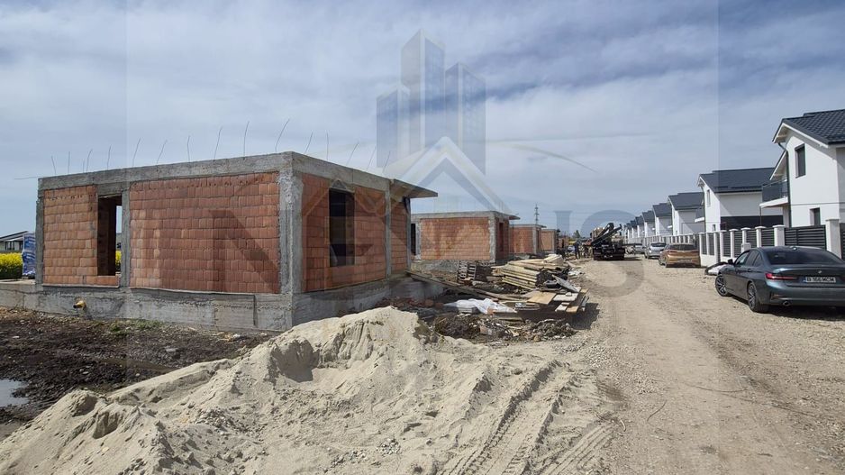 Case La Rosu - Proiect rezidential | Miorita - 5 cam - Teren 386mp - Poză 12