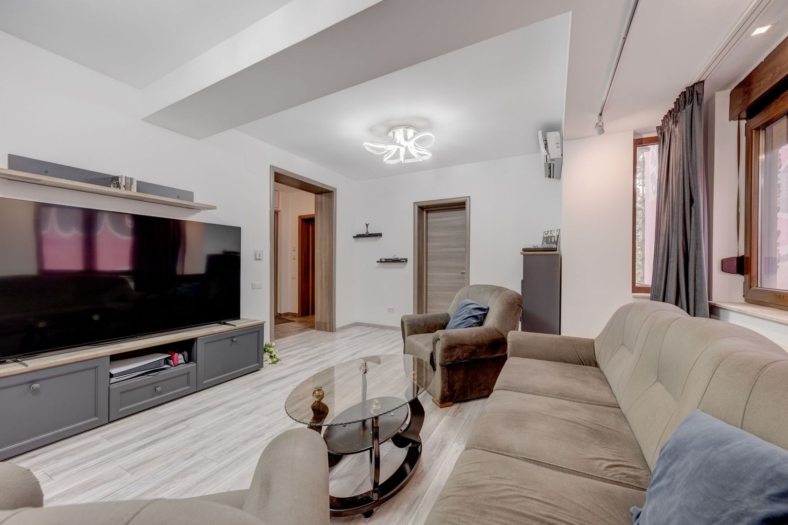 3 Camere Ultracentral Cismigiu Berzei  Renovat Mobilat Utilat complet - Poză 16