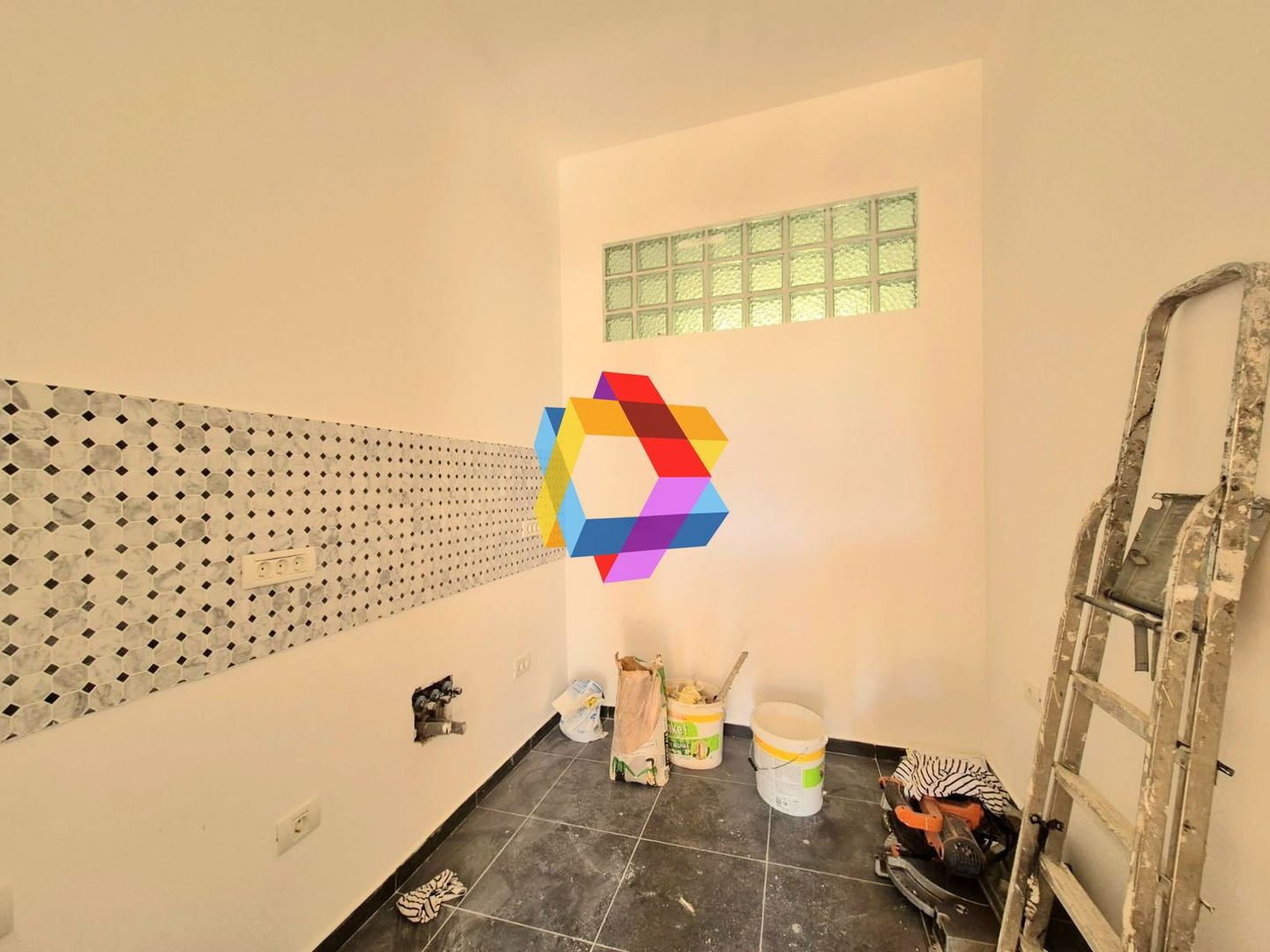 Spatiu birouri de închiriat Brasov - 80 mp # plus-imo.ro - Poză 9