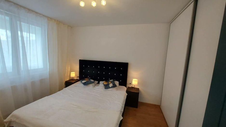 Apartament - Poză 1