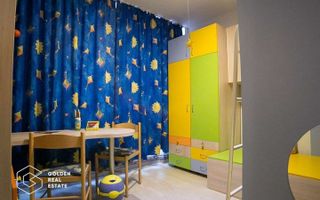 Apartament superb, ultracentral, 3 camere, centrala proprie si 2 locuri parcare - Poză 8