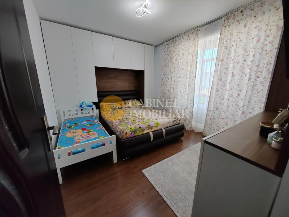 Etaj 2 -Apartament 2 Camere Decomandat Bloc 2015 - Poză 5