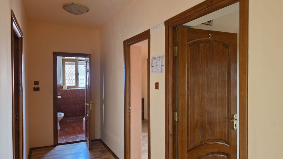 Casă Vilă cu 9 camere și piscină încălzită în localitatea Cornu - Poză 18