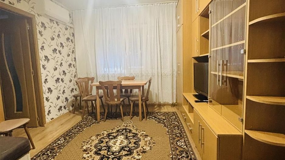 APARTAMENT SEMIDECOMANDAT ZONA IOSIA - Poză 2