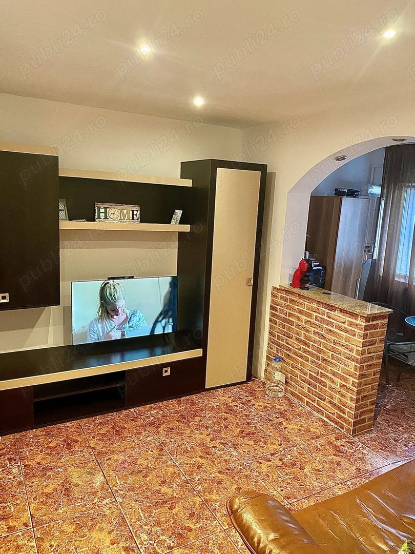 Apartament cu 2 camere - Poză 1