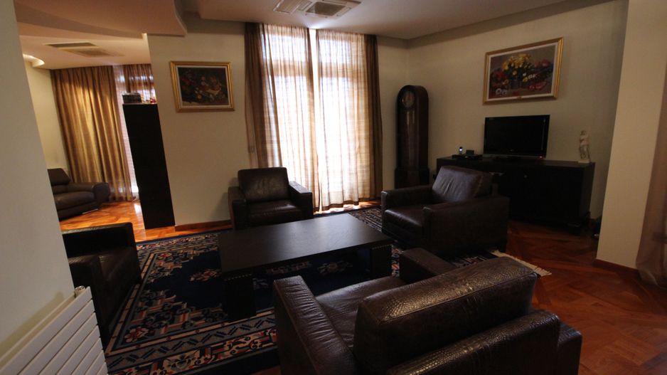 Casa pretabila birouri, camin de batrani - Poză 77