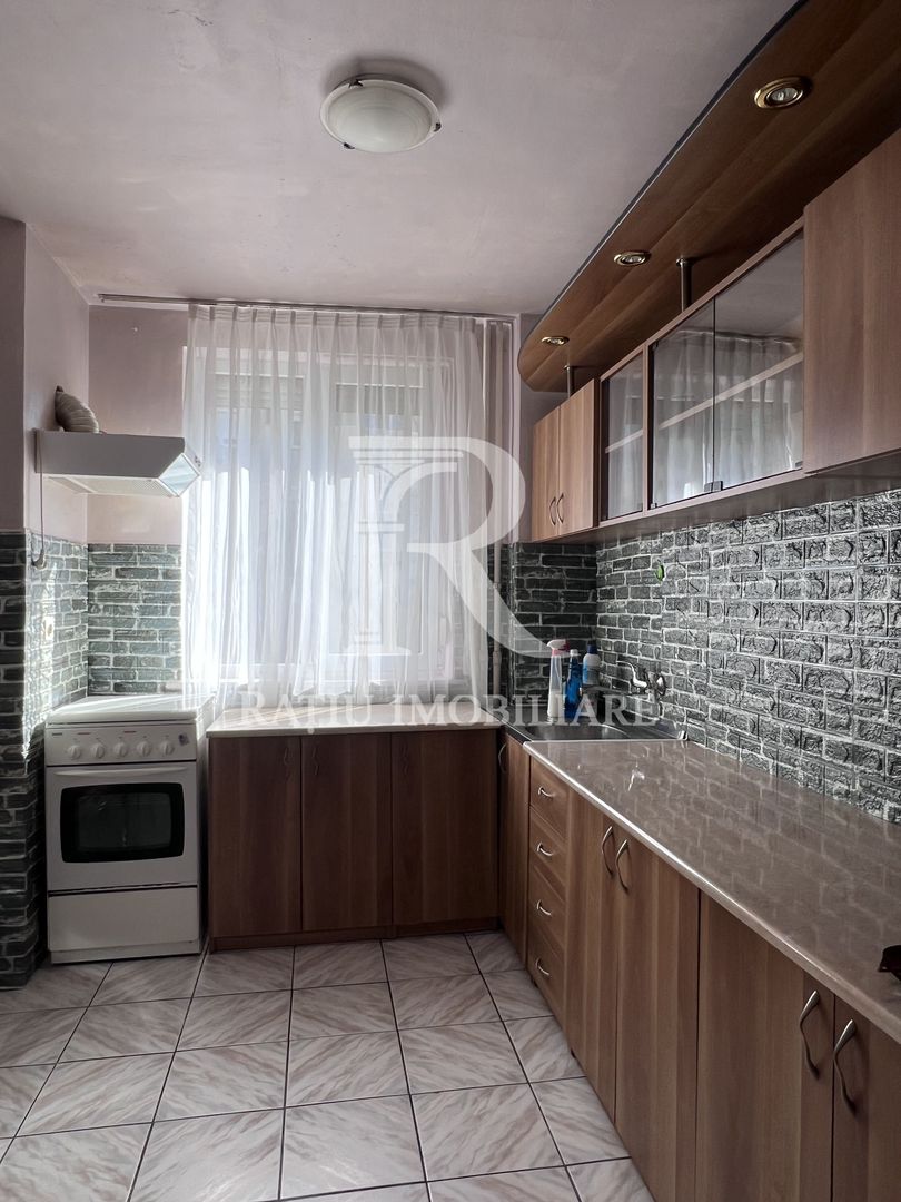 Apartament cu 3 camere | Etaj 1 | Rogerius | Oradea - Poză 11