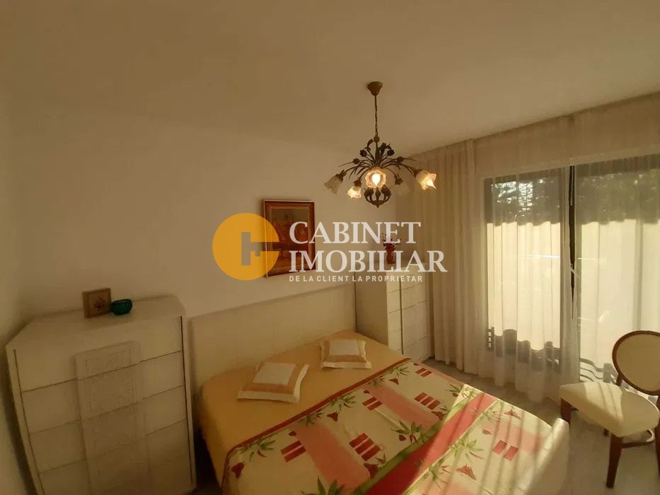Vanzare - 2 camere - DECOMANDAT - Copou - Poză 3