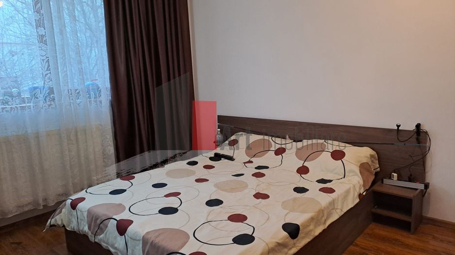 Vânzare apartament 2 camere cu centrală - Str. Progresului - Veseliei - Poză 1