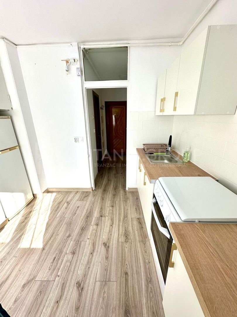 Garsonieră decomandată 38mp, renovată integral, lift nou,  Racadau - Poză 11