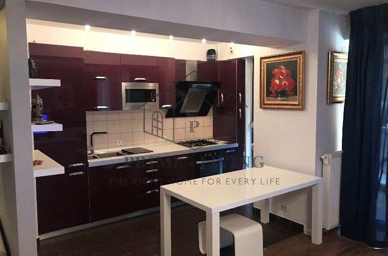 APARTAMENT DE 3 CAMERE LA INCHIRIERE IN COMPLEX REZIDENTIAL - Poză 2